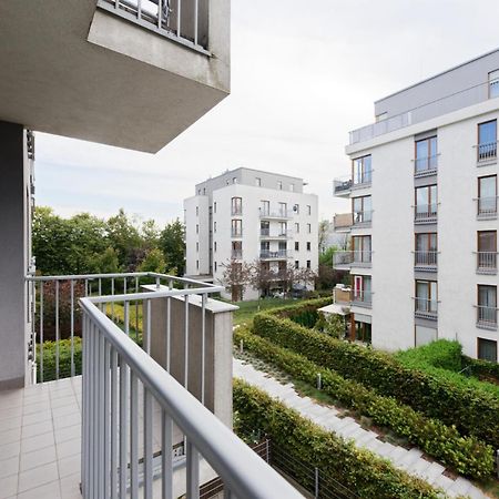 City Center Apartament Parking By Impero Poznań Eksteriør billede